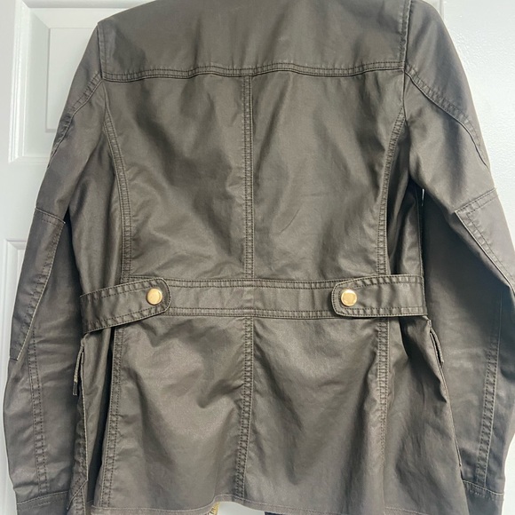 Like new, women’s wax style jacket with gold zipper and buttons. - Picture 1 of 7